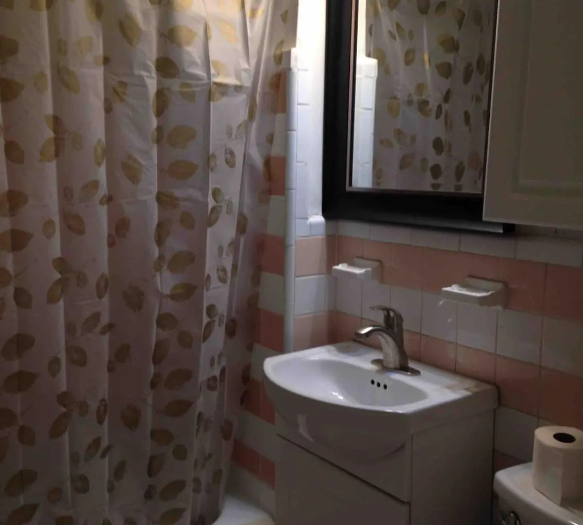 Homestay Montreal Downtown Rooms