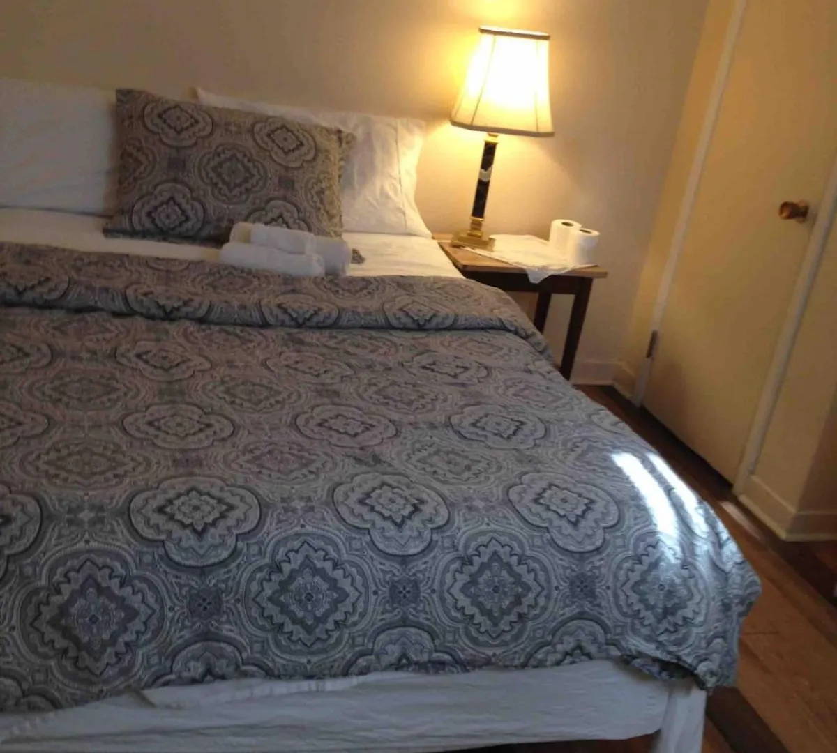 Homestay Montreal Downtown Rooms